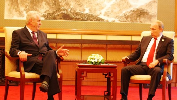 Miloš Zeman jednal v Pekingu s ruským prezidentem Vladimirem Putinem