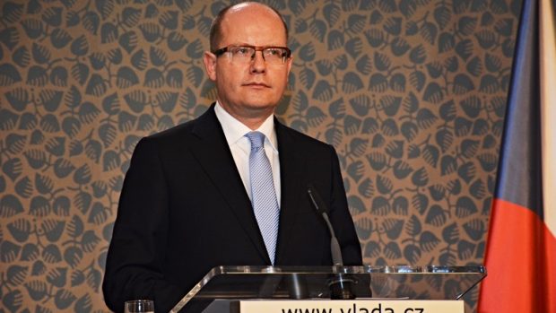 Premiér Bohuslav Sobotka na tiskové konferenci po jednání vlády