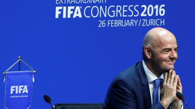 Nově zvolený prezident Mezinárodní fotbalové asociace FIFA Gianni Infantino