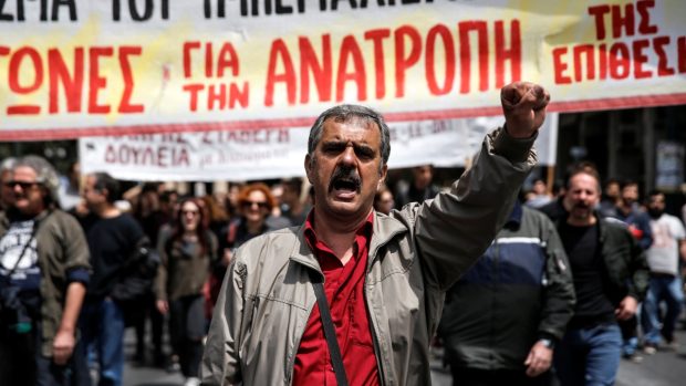 Demonstranti v Aténách protestovali proti vládním reformám