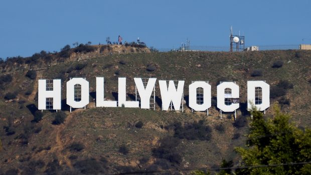 Vtipálek změnil Hollywood na Hollyweed. Jedno &#039;E&#039; zmizlo rychle.