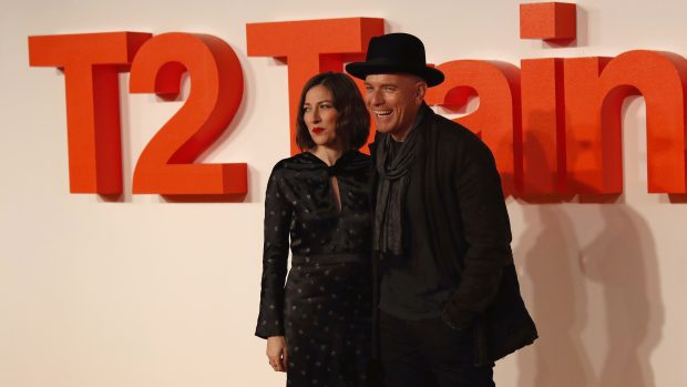 Herci Kelly McDonaldová a Ewan McGregor na premiéře pokračování kultovního snímku Trainspotting