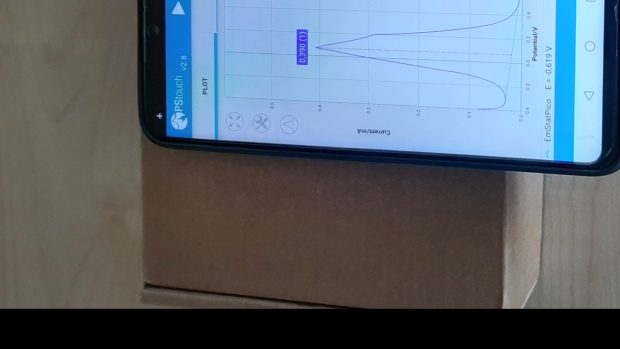 Data získají olomoučtí vědci rychle a levně na displeji telefonu