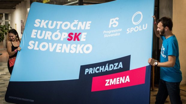 Volební noc koalice stran Progresivní Slovensko a Spolu po skončení hlasování ve volbách do Evropského parlamentu