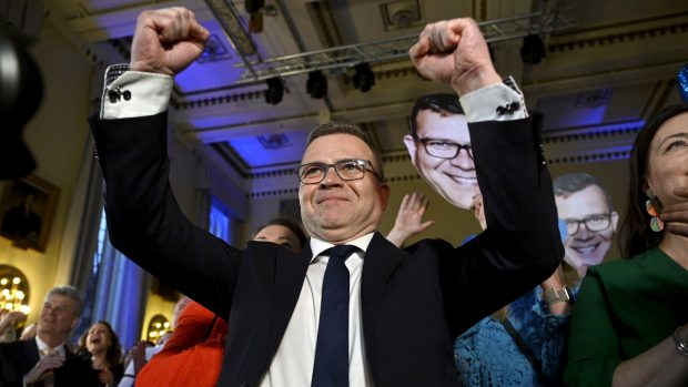 Petteri Orpo, předseda Národní koaliční strany, která ve Finsku vyhrála volby