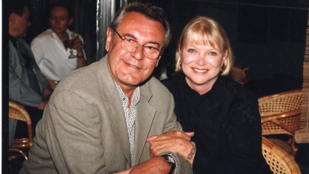 Louise Fletcherová s Milošem Formanem na 32. ročníku Mezinárodního filmového festivalu v Karlových Varech v roce 1997