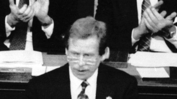 Václav Havel během svého projevu v americkém Kongresu 21. února 1990