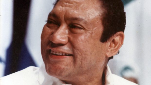 Manuel Noriega na snímku z října 1989.