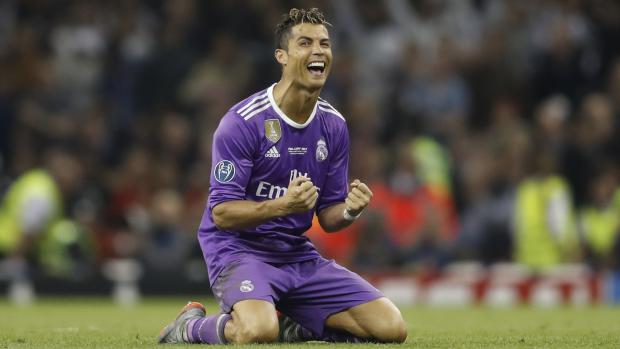 Cristiano Ronaldo se raduje z vítězství v Lize mistrů.