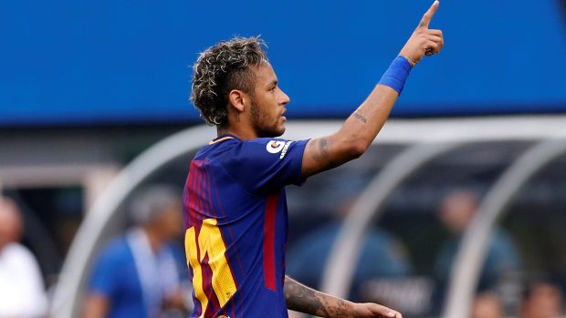 Neymar posílil spekulace o odchodu z Barcelony.