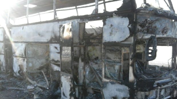 V autobusu na západě Kazachstánu uhořelo 52 lidí