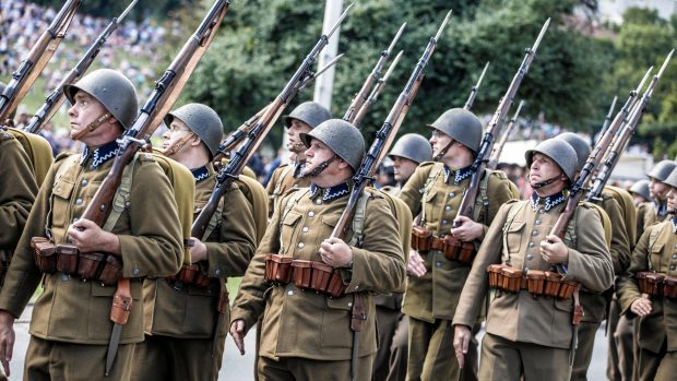 Polsko si 15. srpna na svátek polské armády připomíná výročí bitvy u Varšavy z roku 1920. Polská armády v ní rozdrtila západní uskupení Rudé armády útočící na Varšavu. Šlo o rozhodující střetnutí sovětsko-polské války