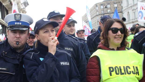 Protest polských policistů v říjnu 2018