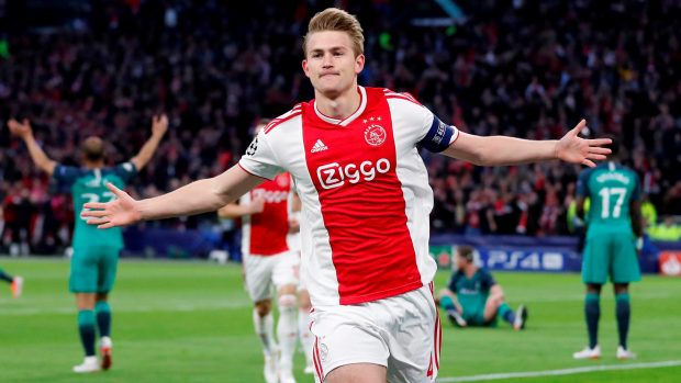 Matthijs de Ligt ještě v dresu Ajaxu Amsterdam