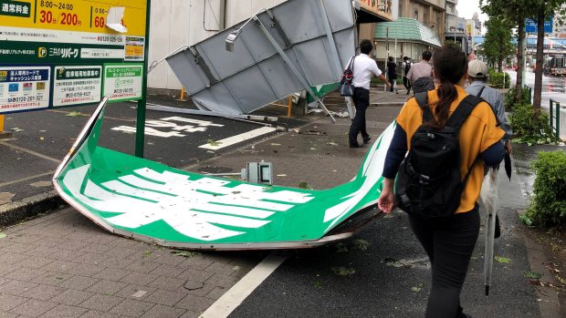 Japonsko zasáhl tajfun Faxai.