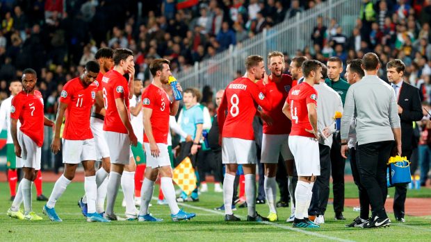 Fotbalisté Anglie během kvalifikačního zápasu v Bulharsku