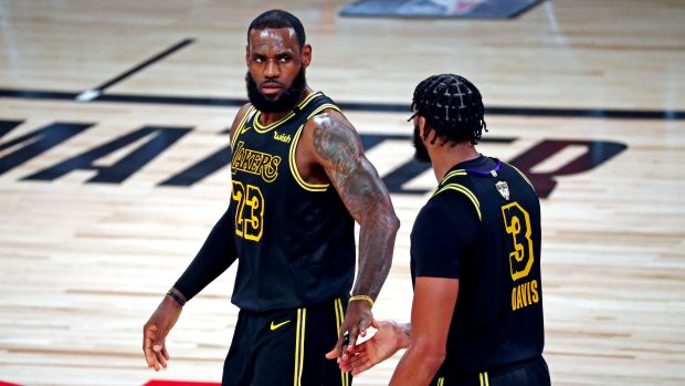 Opory Los Angeles Lakers LeBron James a Anthony Davis