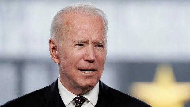 Americký prezident Joe Biden při proslovu ke Dni obětí války.