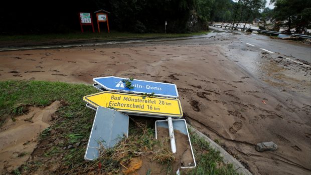 Po povodni zůstala jen spoušť a bahno