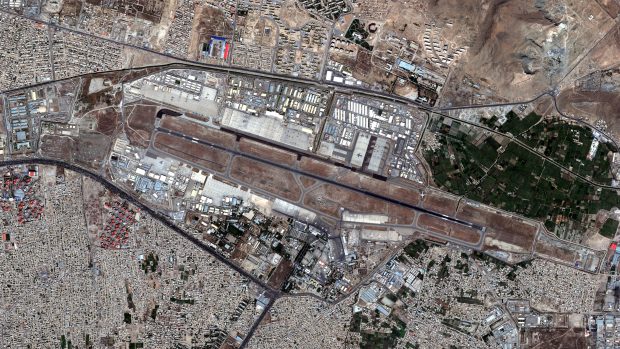 Po vstupu Tálibánu do Kábulu se stalo tamní letiště středem dění