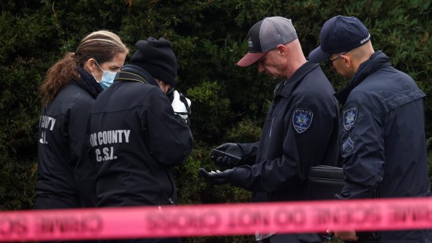 Nejméně dva mrtvé a čtyři zraněné, včetně jednoho policisty, si vyžádala střelba v nákupním středisku v Boise