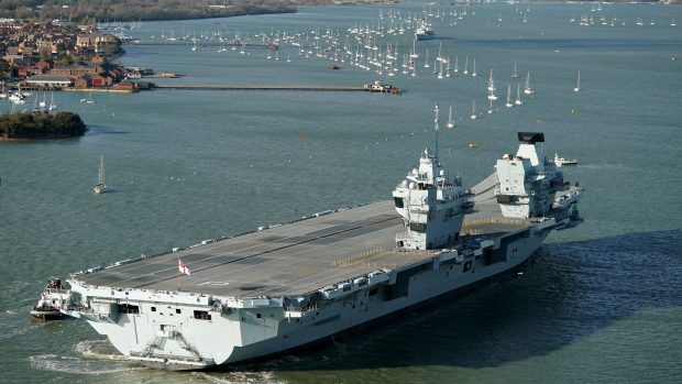 Největší loď britského námořnictva HMS Prince of Wales