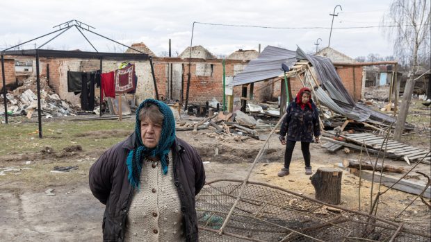 Ukrajinské ženy ve vesnici poblíž Černihivu