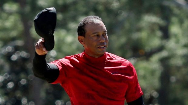 Legendární golfista Tiger Woods se vrátil po vážné autonehodě a představil se na turnaji Masters