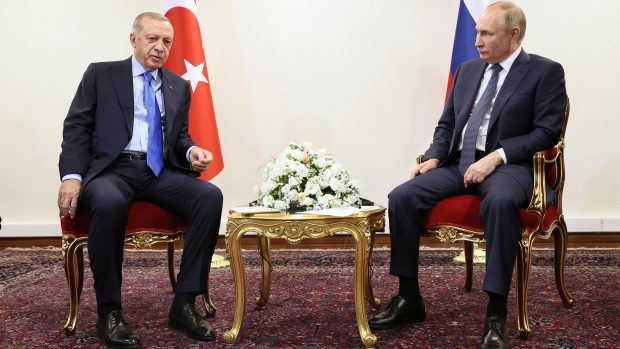 Jednání tureckého prezidenta Erdogana a ruského prezidenta Putina v Teheránu