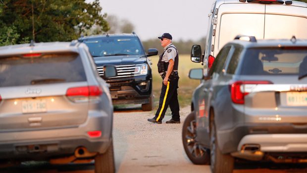 V kanadské provincii Saskatchewan zemřelo při sérii útoků bodnou zbraní nejméně deset lidí