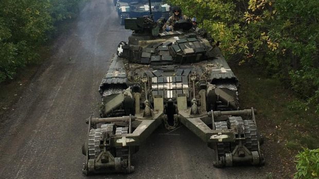 Ukrajinské tanky v Charkovském regionu