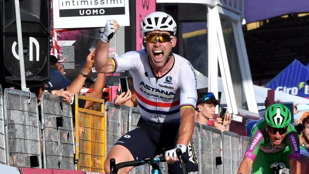 Mark Cavendish oslavil své poslední etapové vítězství v kariéře