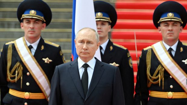Ruský prezident Vladimir Putin na snímku z konce června