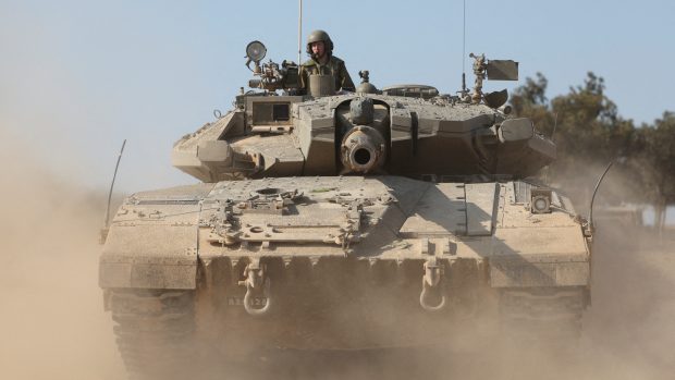 Izraelský voják v tanku