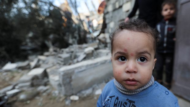 Dítě v Rafáhu na jihu Pásma Gazy