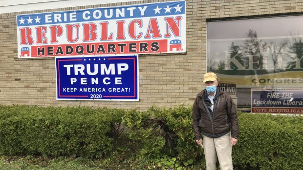 Maloobchodník Douglas Swanson bude volit Trumpa, jeho politiku hodnotí jako pozitivní