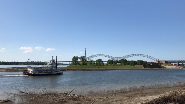 Řeka Mississippi v americkém Memphisu, kde se letos koná festival zasvěcený Česku