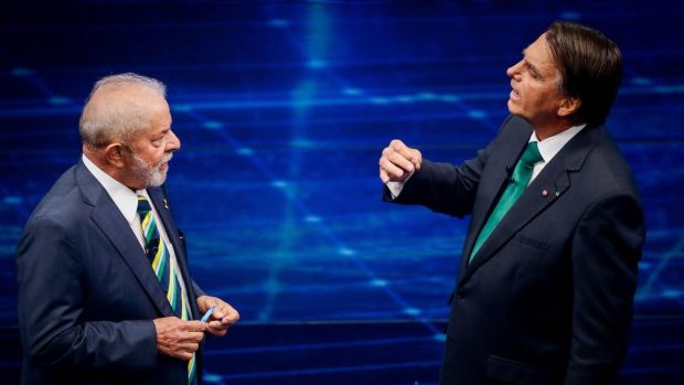 Kandidáti na prezidenta Brazílie při předvolební debatě k druhému kolu voleb