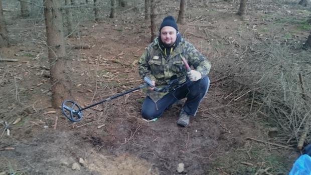 Jiří Pernica našel první lednový víkend v lese na Blanensku poklad.