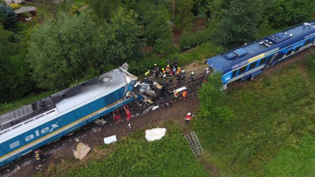 Srážka vlaků v Milavčích na Domažlicku z pohledu z dronu