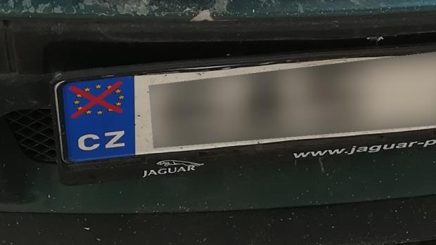 Registrační značka na automobilu v centru Prahy