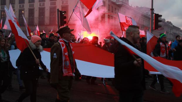 Na akci dohlížely kordony policistů, prokuratuře předali k prošetření jeden případ možné propagace fašismu.