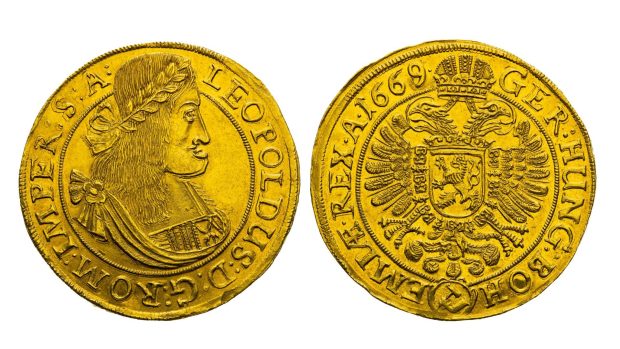 Kutnohorský desetidukát Leopolda I. z roku 1669 s vyvolávací cenou 300 000 eur, se prodal za 780 000 eur (19,6 milionu Kč) včetně přirážky