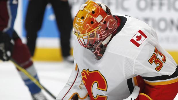 Brankář David Rittich v dresu Calgary Flames (ilustrační foto)