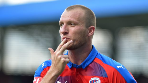 Michael Krmenčík po vstřelení třetího gólu v zápase proti Mladé Boleslavi