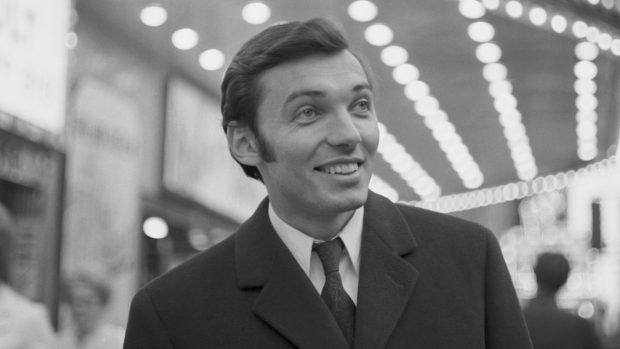 Karel Gott na procházce Montrealem 30. dubna 1967