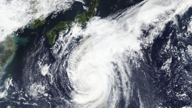 Bouře má v sobotu nejcitelněji zasáhnout na ostrově Honšú.