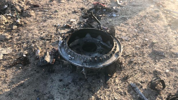 U Teheránu se zřítil boeing největších ukrajinských aerolinek UIA. Všichni na palubě zahynuli