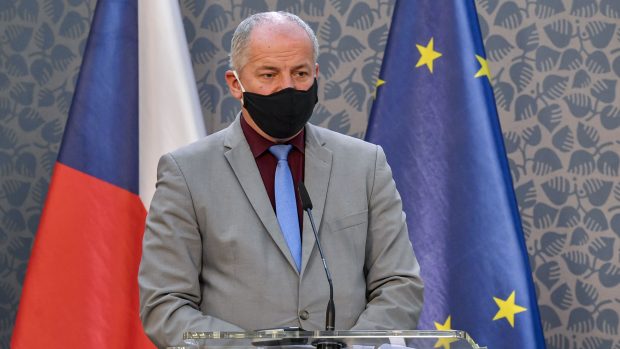 Ministr zdravotnictví Roman Prymula na tiskové konferenci 21. října