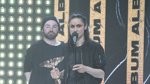 Zpěvačka Lenka Dusilová při přebírání ceny Anděl za album roku.